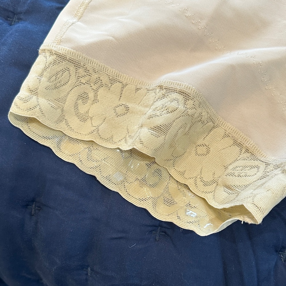 Women's Shapewear faja stage 2 - Picture 4 of 5